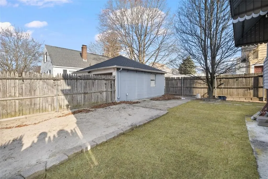 97 Stamford Avenue Providence RI 02907