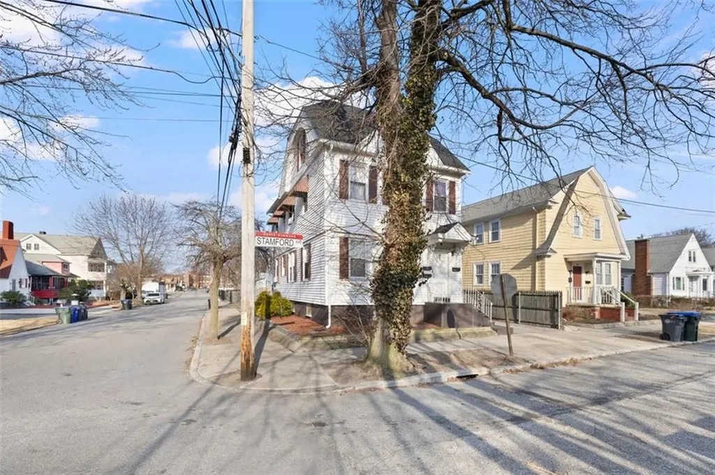 97 Stamford Avenue Providence RI 02907