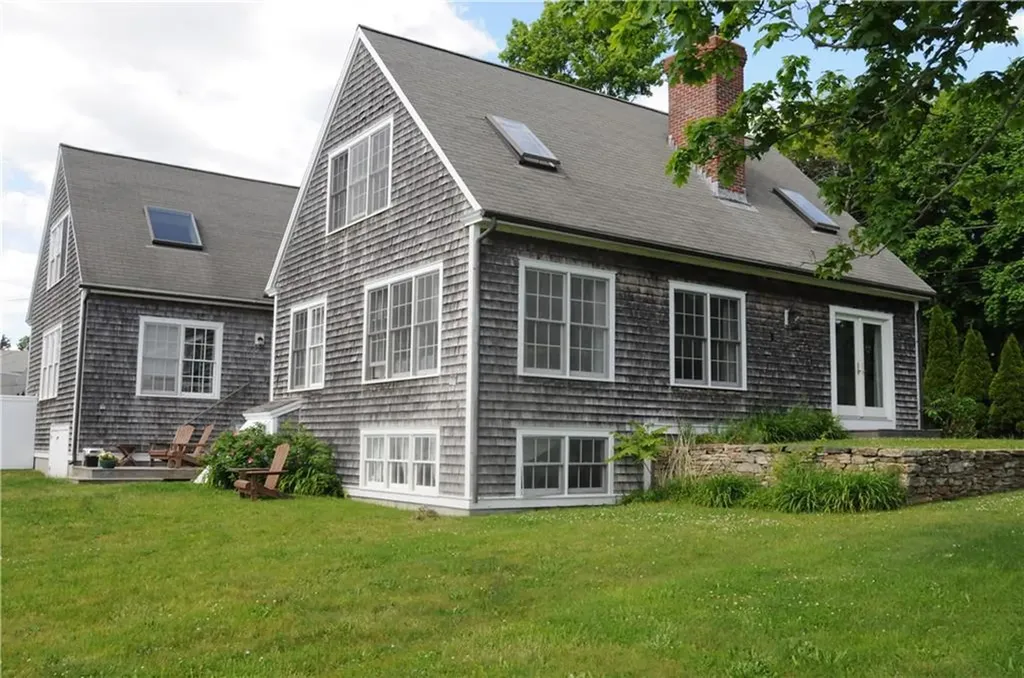 2 Westwood Road Jamestown RI 02835