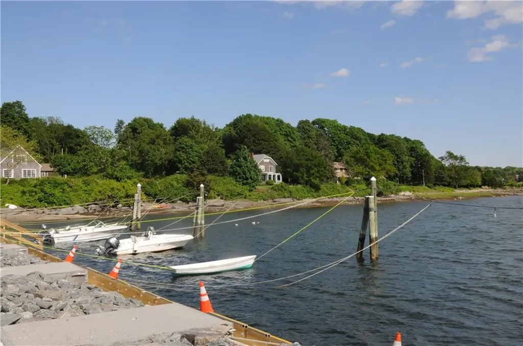 2 Westwood Road Jamestown RI 02835