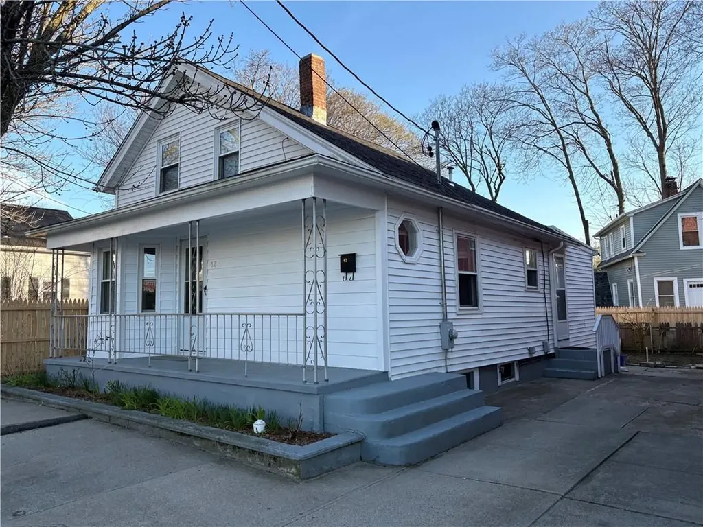 42 Harris Avenue Cranston RI 02920