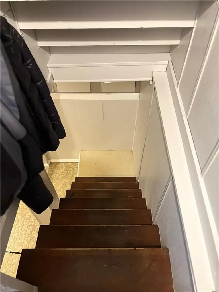 42 Harris Avenue Cranston RI 02920