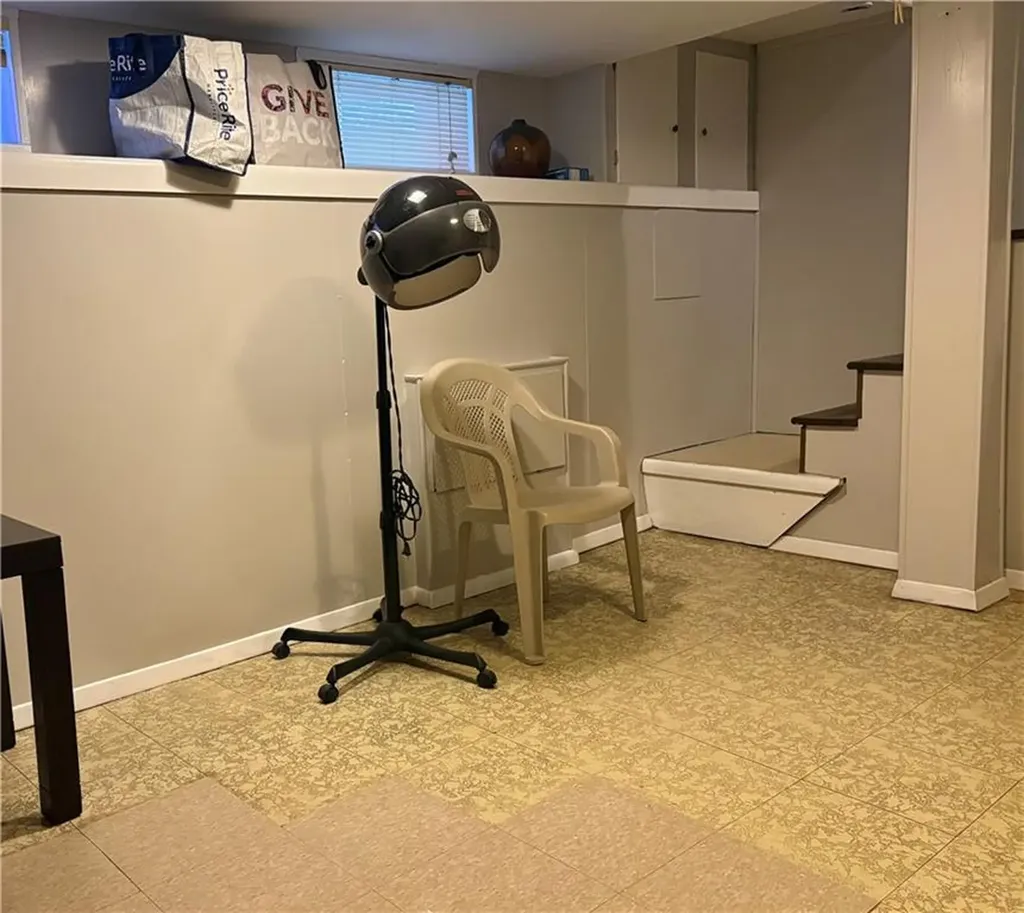 42 Harris Avenue Cranston RI 02920