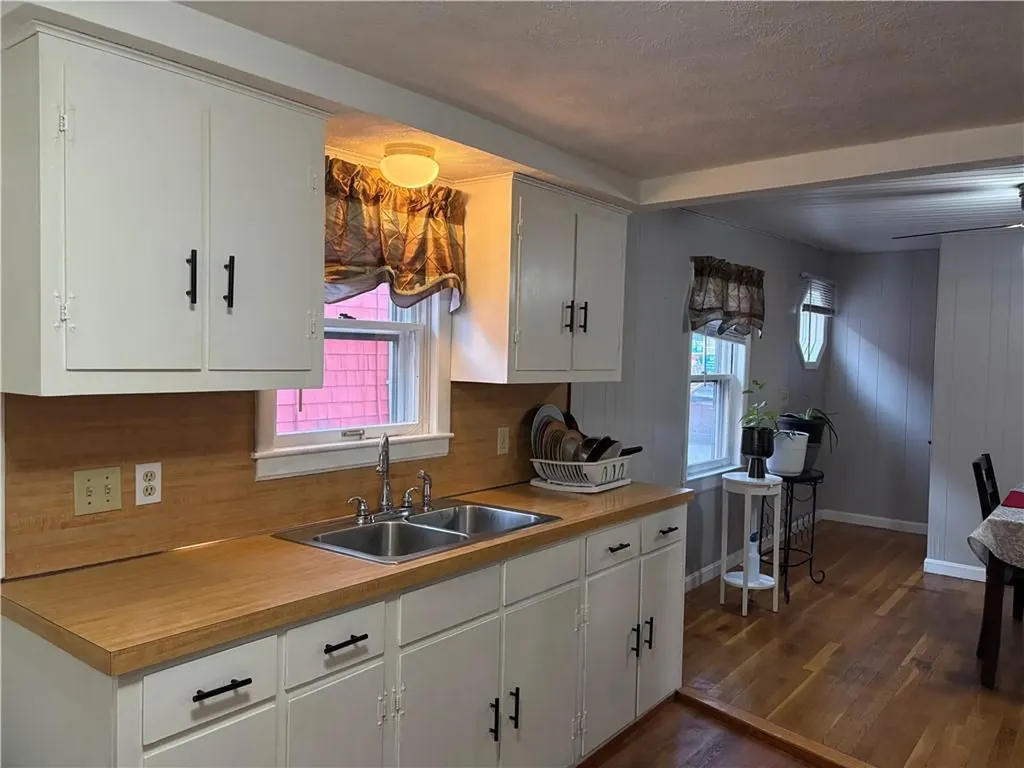 42 Harris Avenue Cranston RI 02920