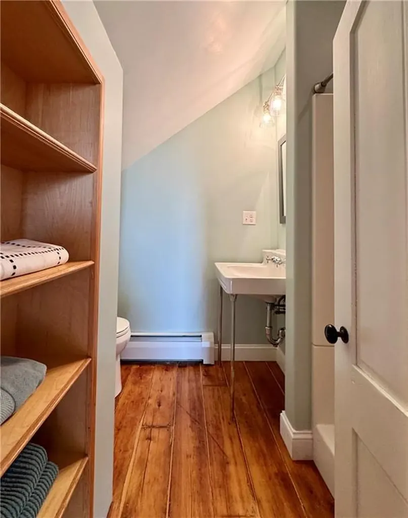 64 Evergreen Street Providence RI 02906