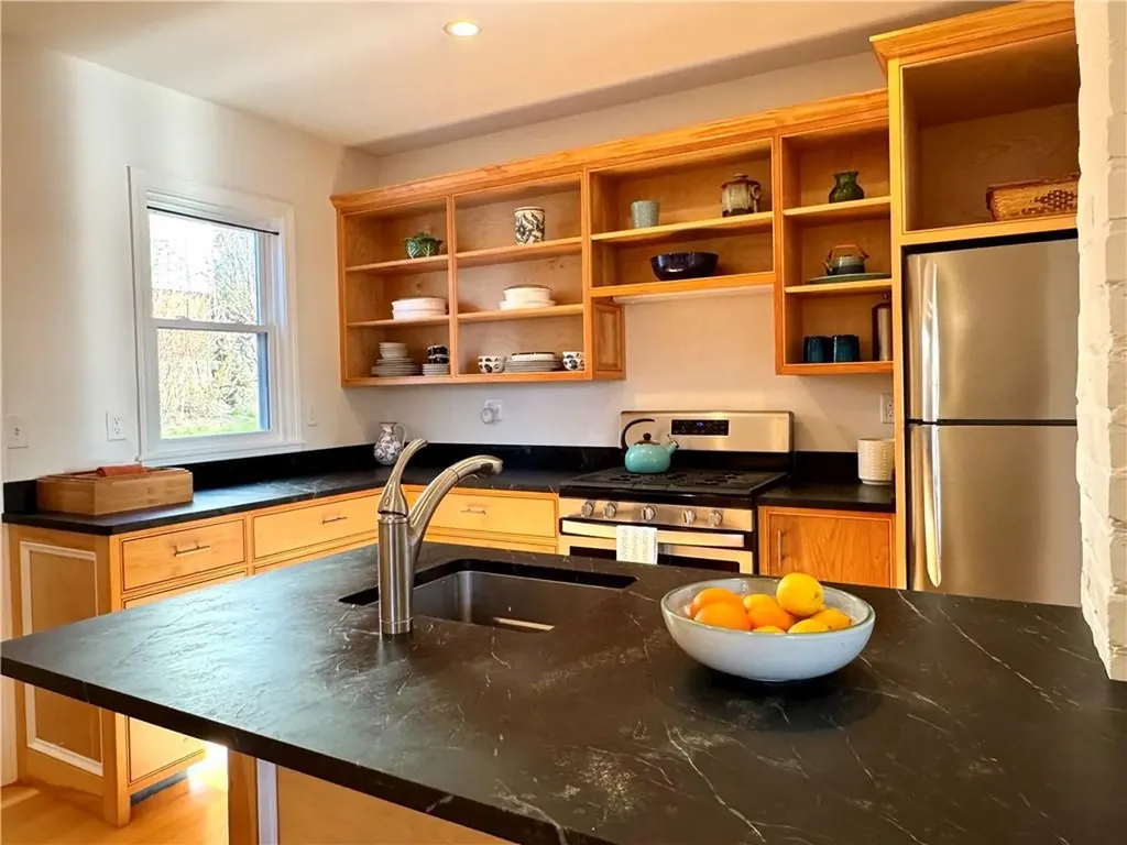 64 Evergreen Street Providence RI 02906