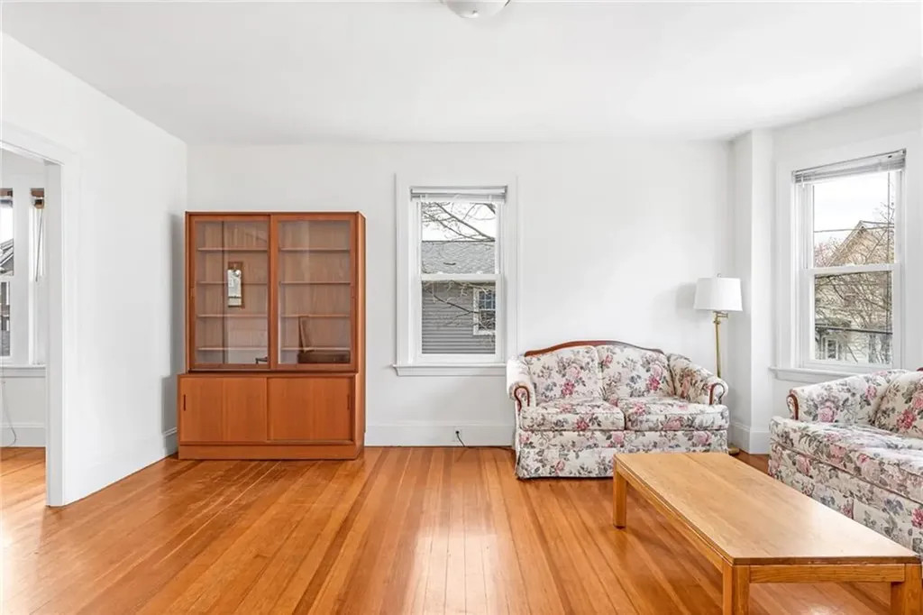 141 143 8th Street Providence RI 02906