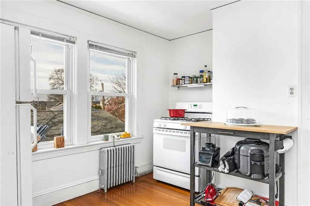 141 143 8th Street Providence RI 02906