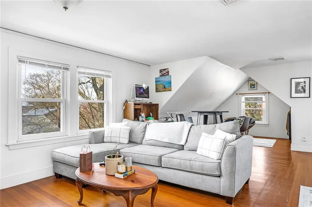 141 143 8th Street Providence RI 02906