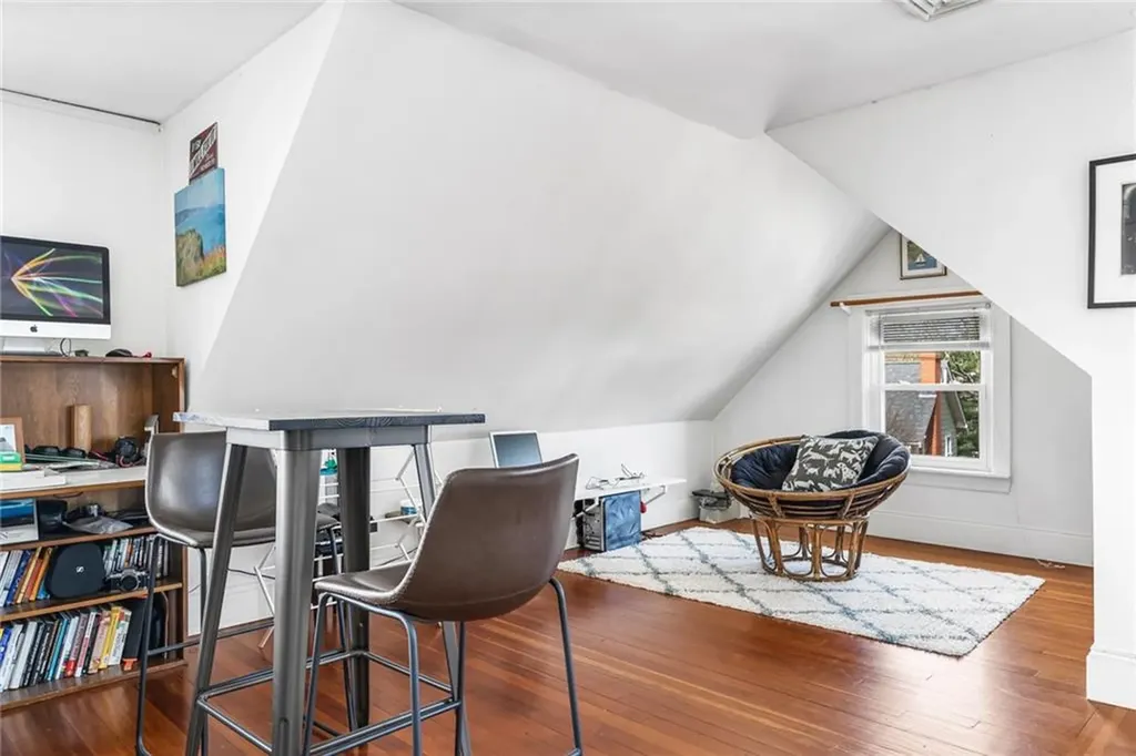 141 143 8th Street Providence RI 02906
