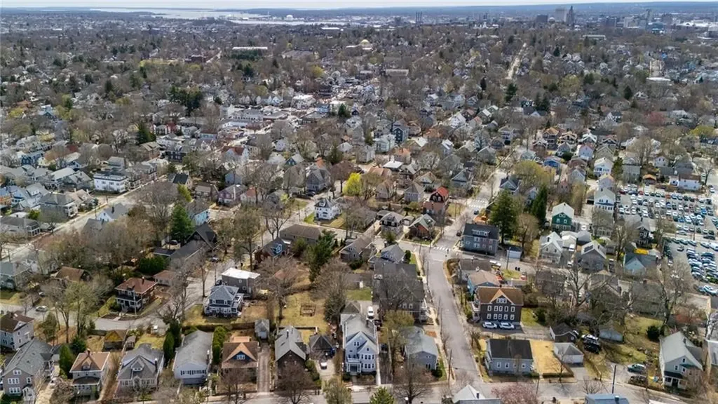 141 143 8th Street Providence RI 02906