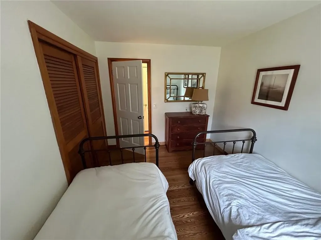 5 Myrtle Avenue Westerly RI 02891
