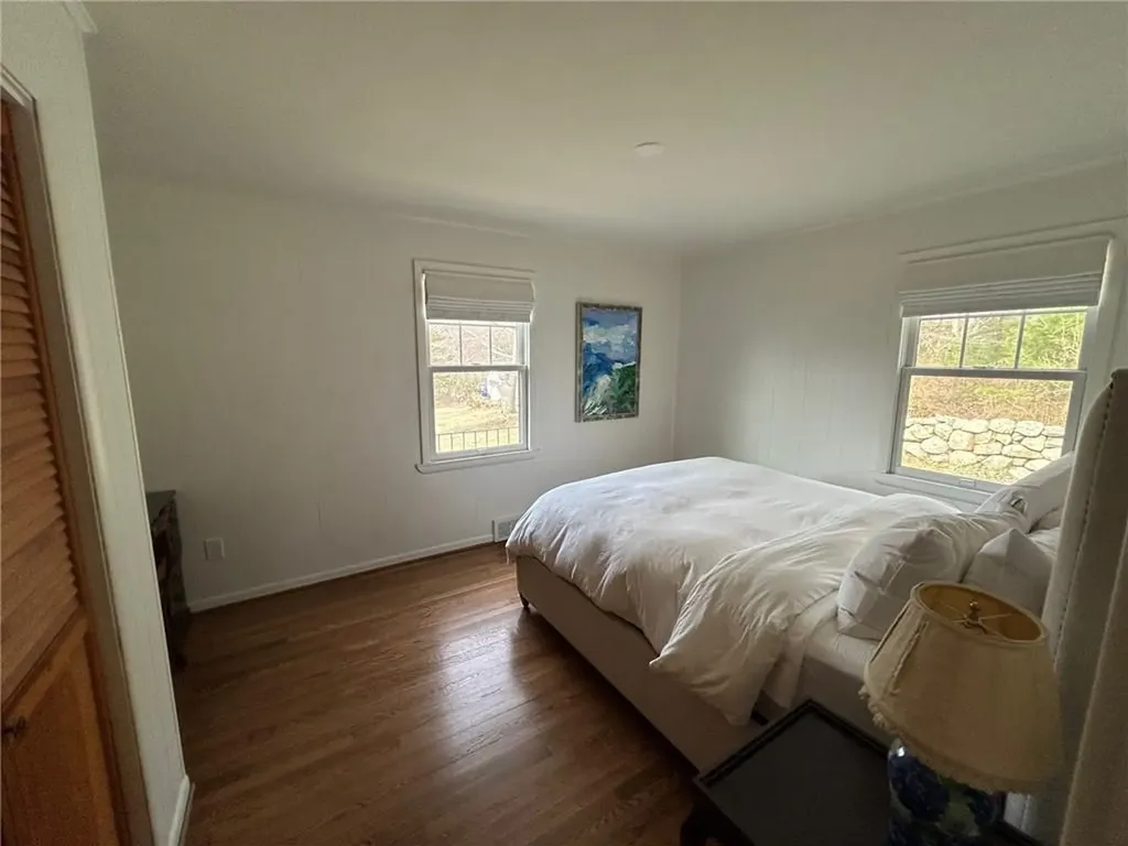 5 Myrtle Avenue Westerly RI 02891