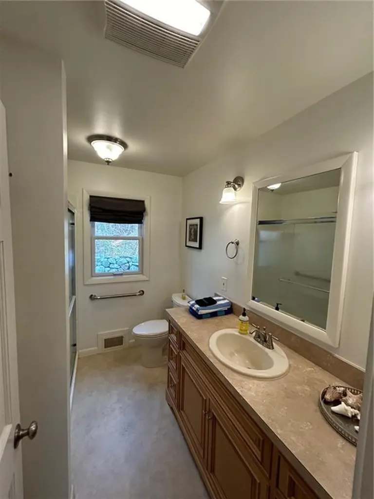5 Myrtle Avenue Westerly RI 02891
