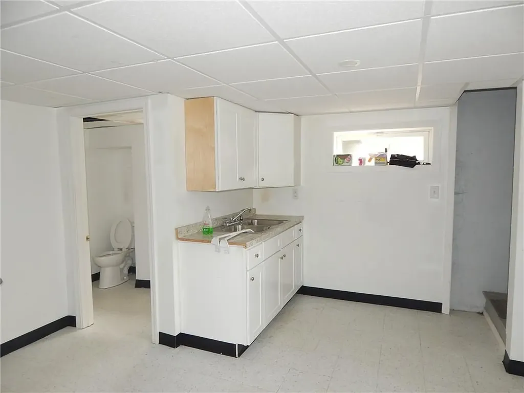 138 Admiral Street Providence RI 02908