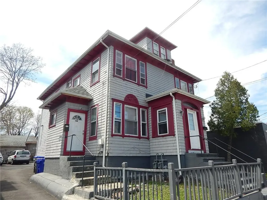 138 Admiral Street Providence RI 02908