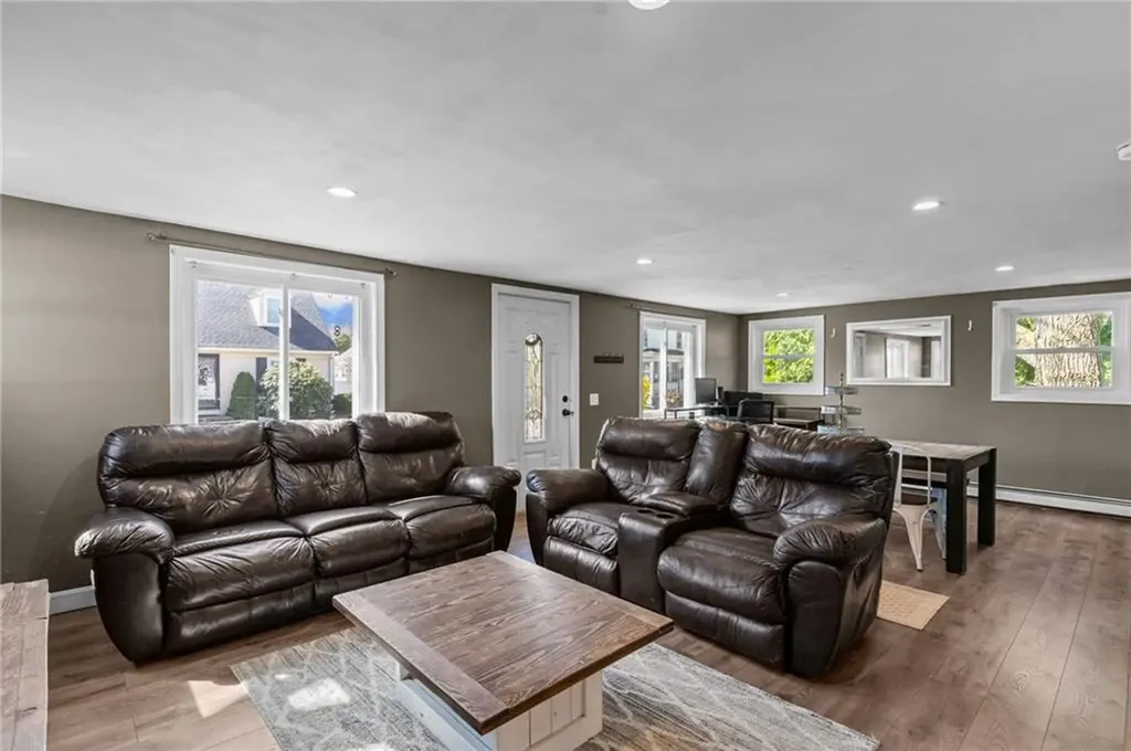 18 Mason Street West Warwick RI 02893