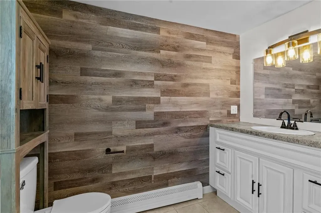 18 Mason Street West Warwick RI 02893