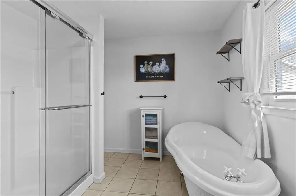 18 Mason Street West Warwick RI 02893