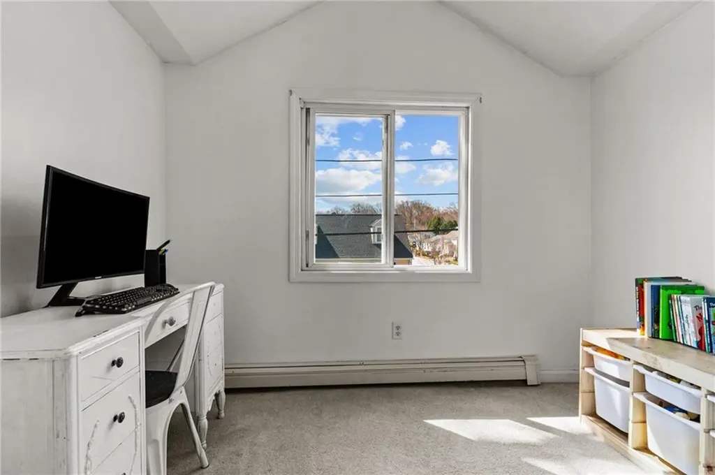 18 Mason Street West Warwick RI 02893