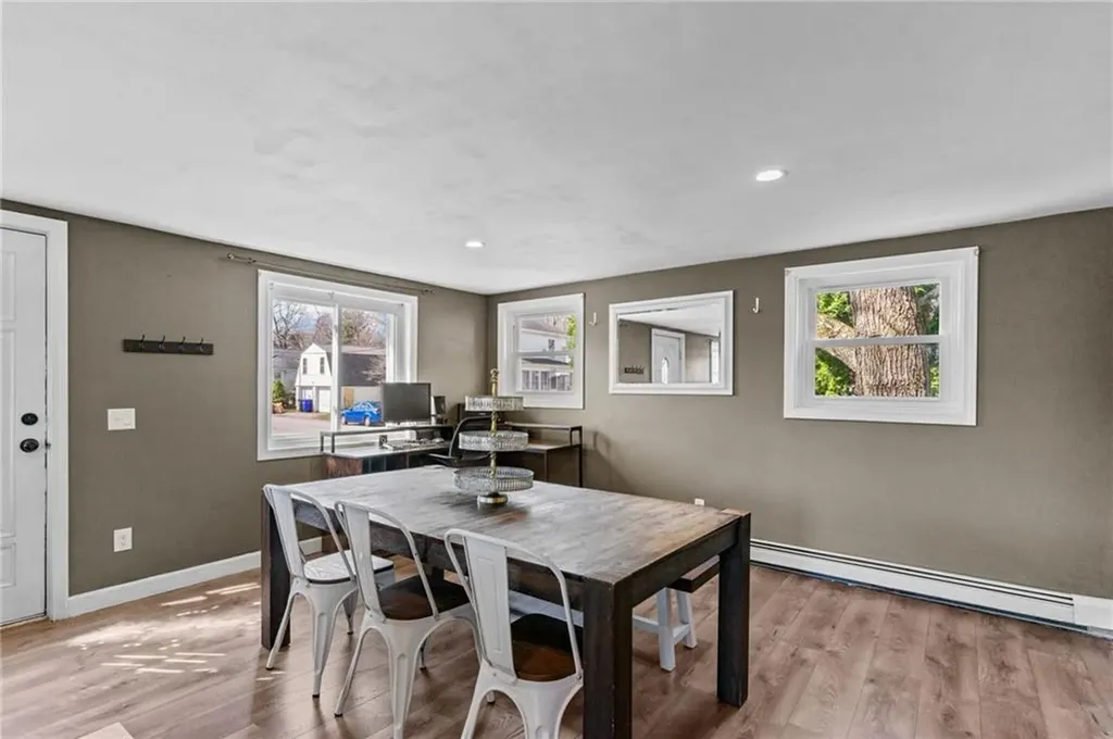 18 Mason Street West Warwick RI 02893