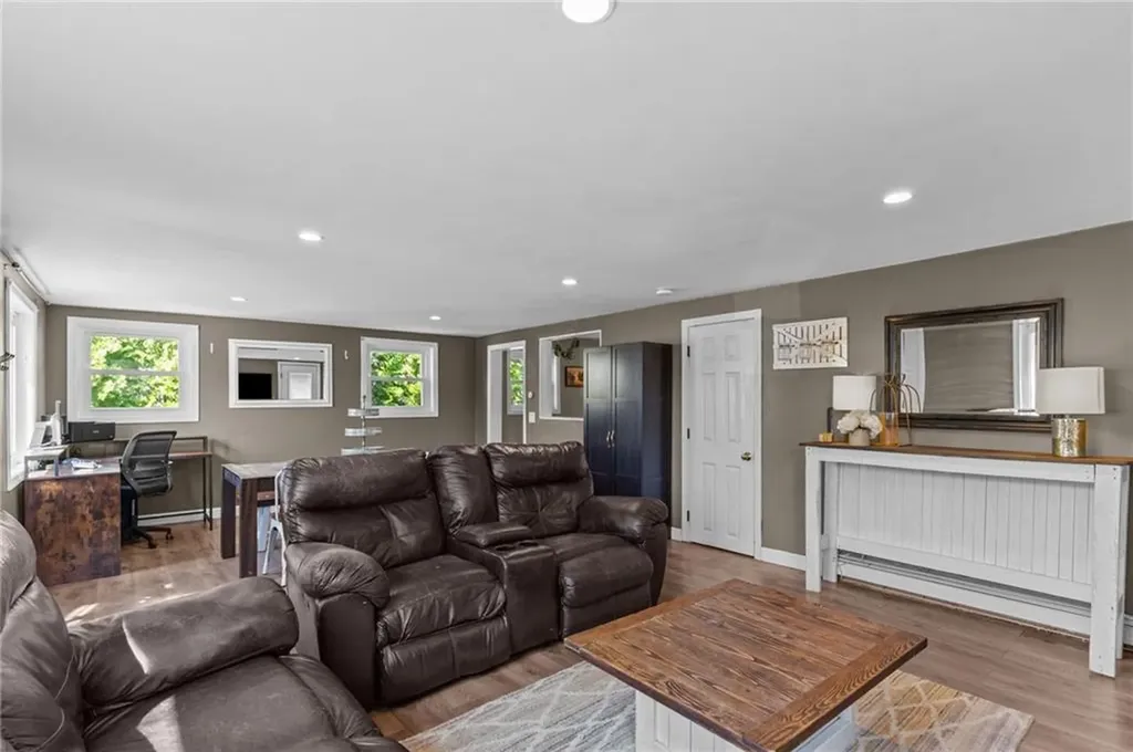 18 Mason Street West Warwick RI 02893