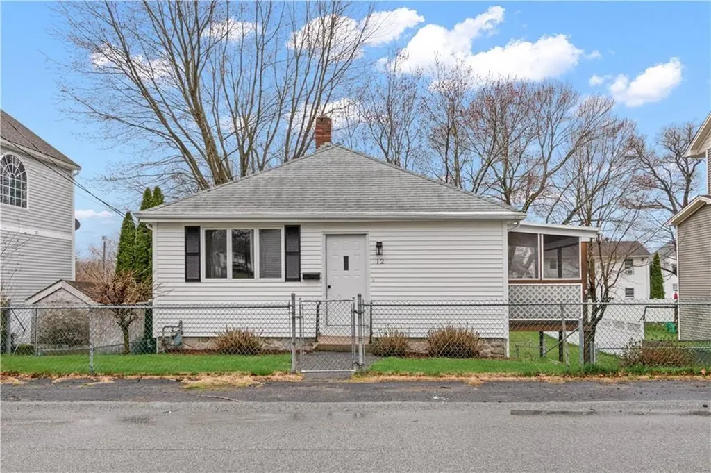 12 Elmore Avenue North Providence RI 02911