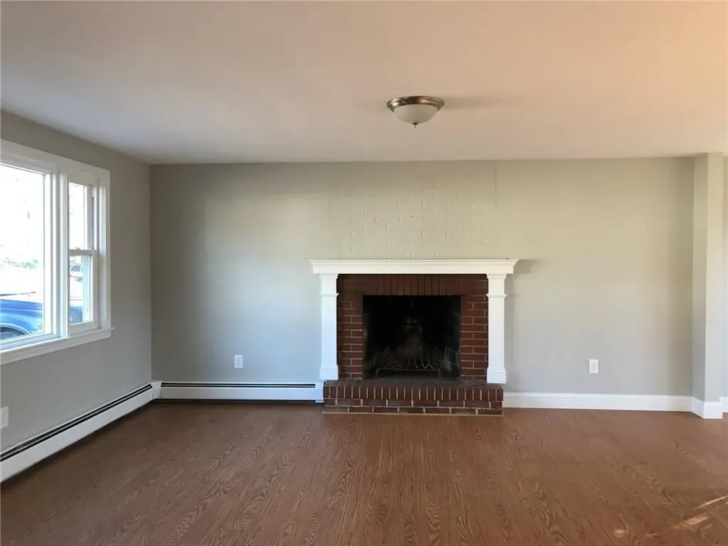 7 Sherbrook Road Barrington RI 02806