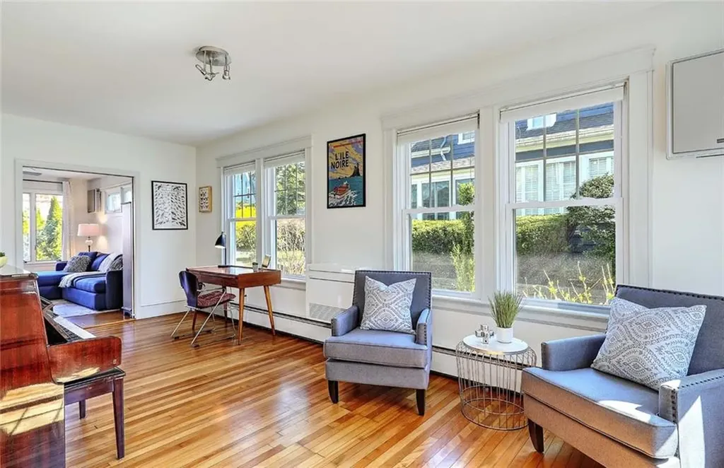20 Alfred Stone Road Providence RI 02906