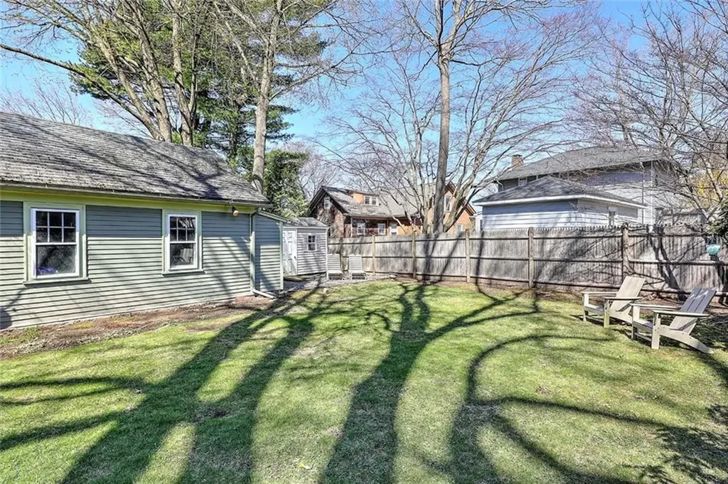 20 Alfred Stone Road Providence RI 02906