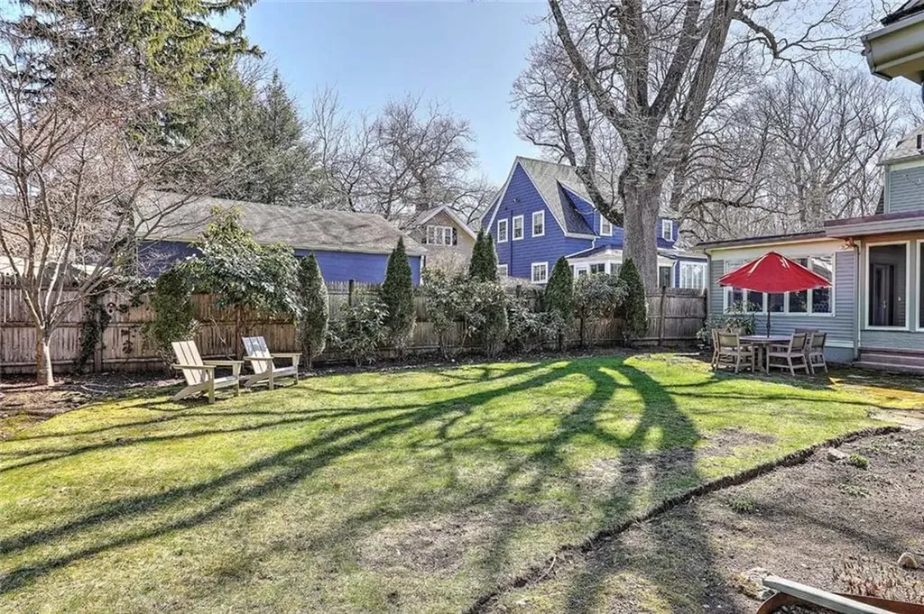 20 Alfred Stone Road Providence RI 02906