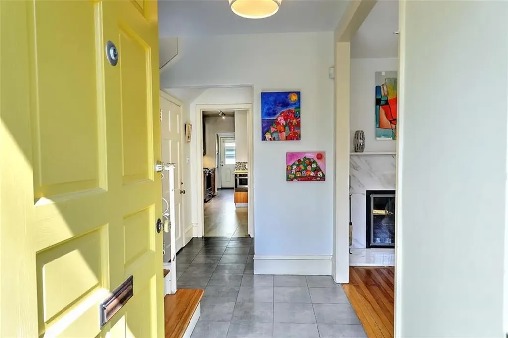 20 Alfred Stone Road Providence RI 02906