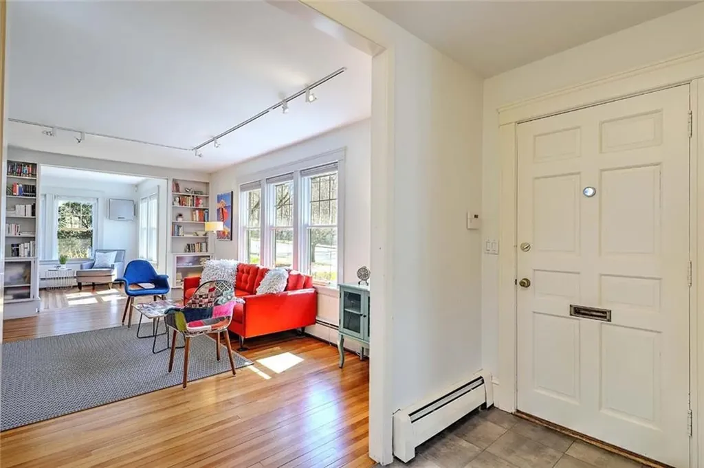 20 Alfred Stone Road Providence RI 02906