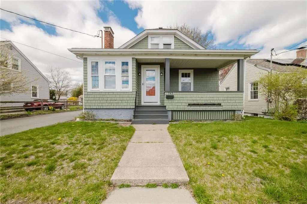 542 Walcott Street Pawtucket RI 02861