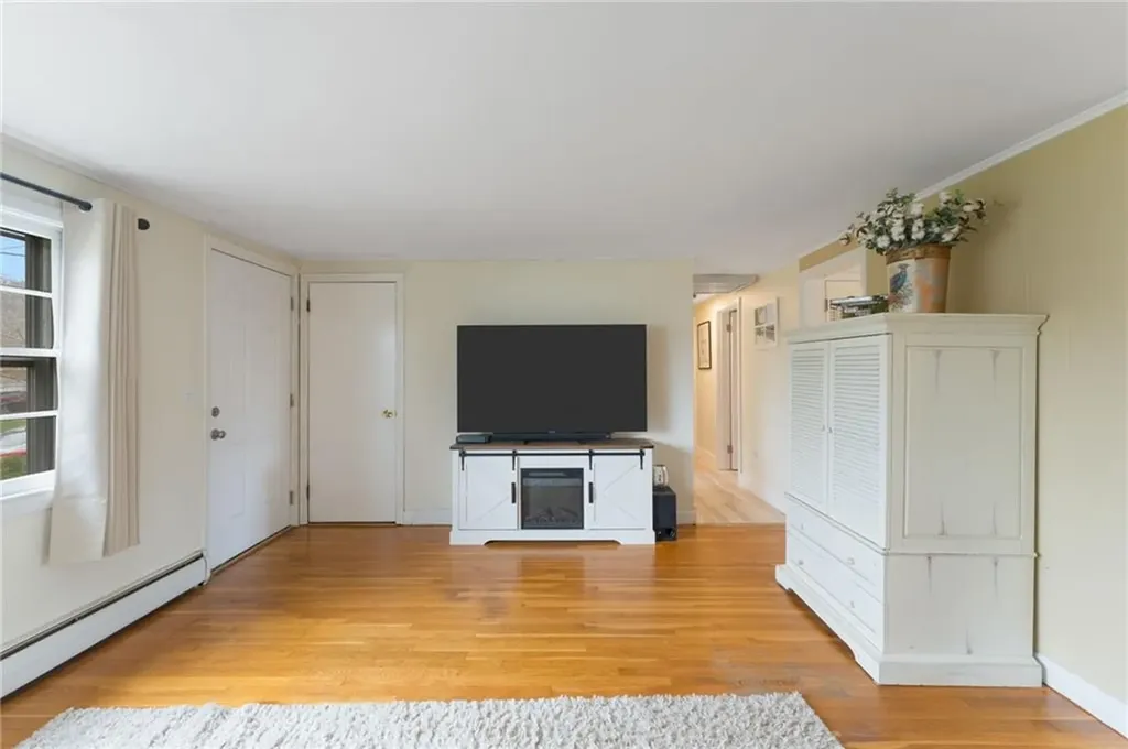 167 Myette Street Woonsocket RI 02895