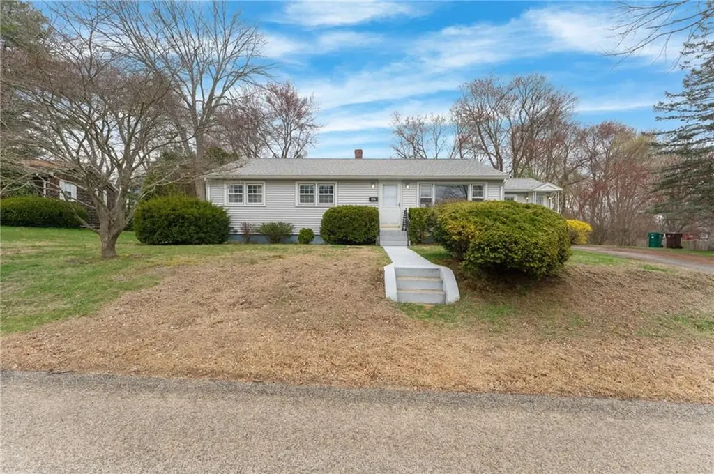 167 Myette Street Woonsocket RI 02895