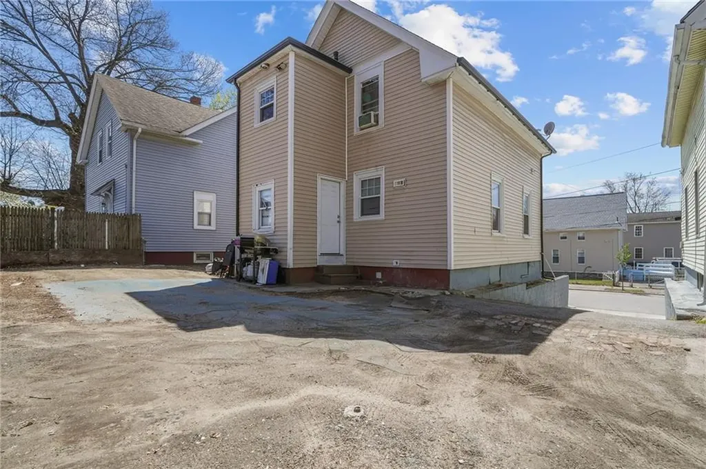 120 Emerson Street Providence RI 02907