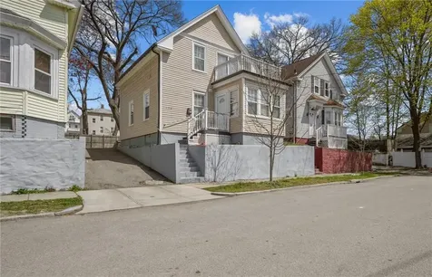 120 Emerson Street Providence RI 02907
