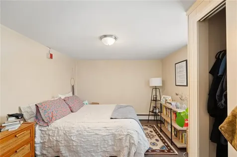 15 Thompson Street Warren RI 02885