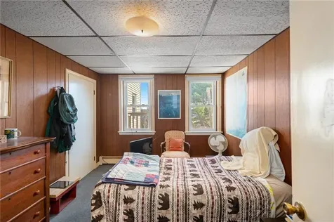 15 Thompson Street Warren RI 02885