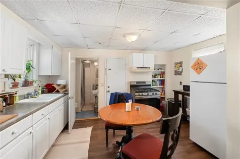 15 Thompson Street Warren RI 02885