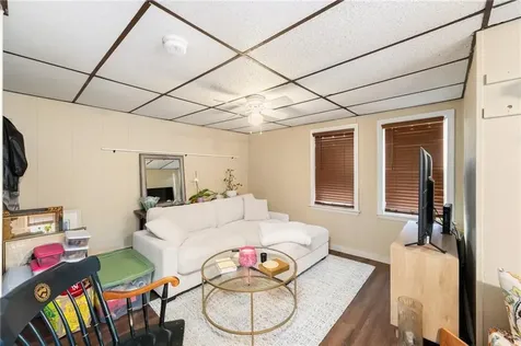 15 Thompson Street Warren RI 02885