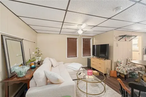 15 Thompson Street Warren RI 02885