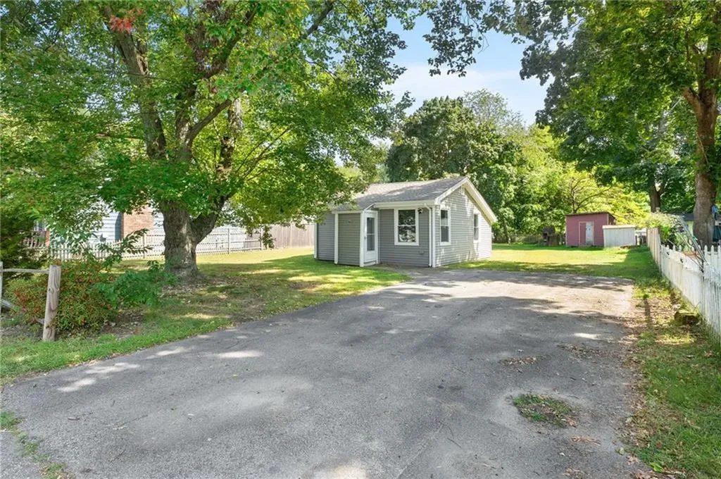 50 Lane 1 Street Warwick RI 02888