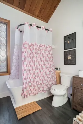 976 Charles Street North Providence RI 02904