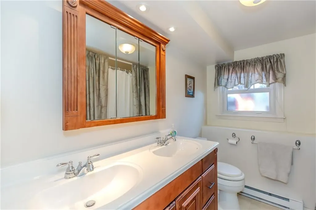 38 Autumn Street Cranston RI 02910