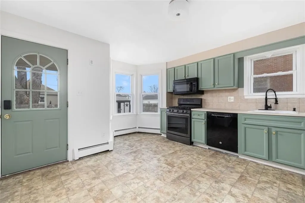208 Liberty Street Pawtucket RI 02861