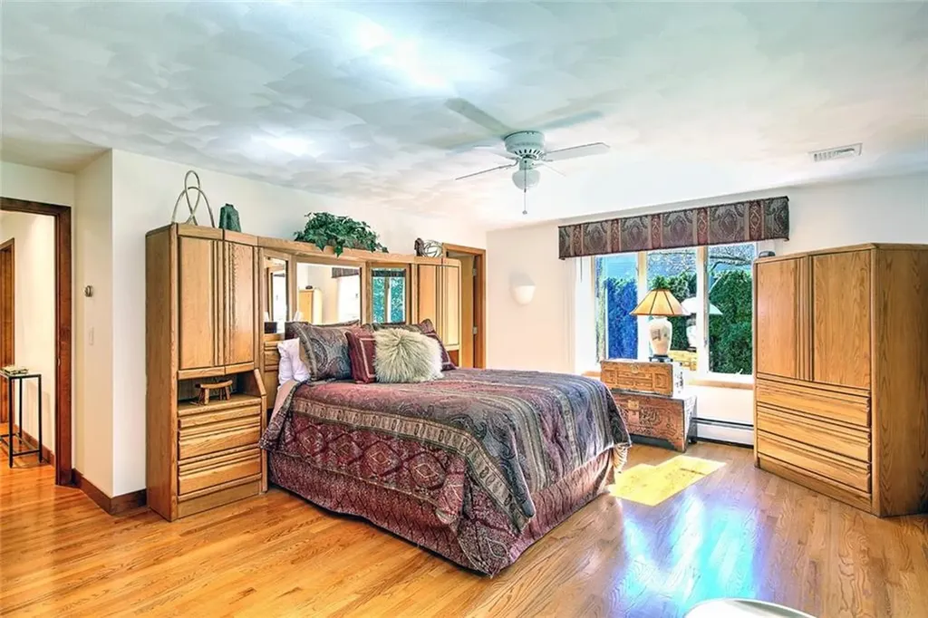 21 Fesser Avenue Bristol RI 02809