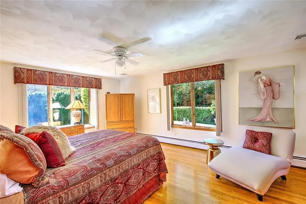 21 Fesser Avenue Bristol RI 02809