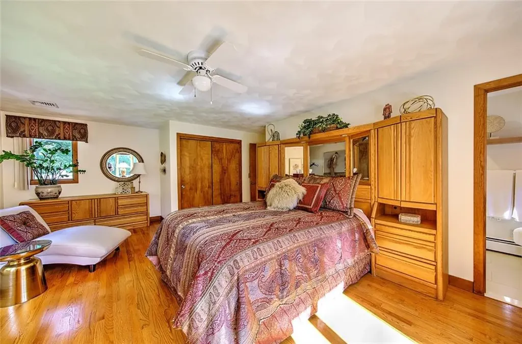 21 Fesser Avenue Bristol RI 02809